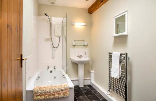 Cosy cottage on the edge of Portwrinkle beach - Photo 13