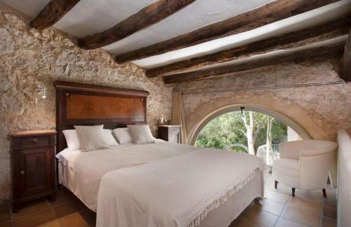Sitges Hill Retreats-Masia Nur 22 bedrooms divided over 9 houses for max 44 guests - Foto 21
