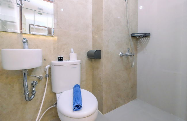 Modern Living And Nice Studio At Transpark Cibubur Apartment - Foto 10