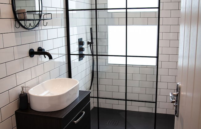 Barber Shop Flat - Photo 41