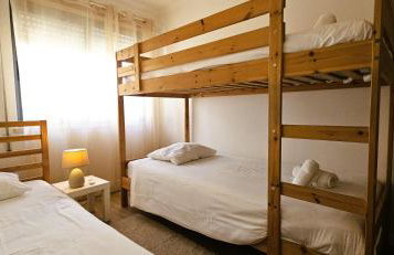 Modern 3 Bed Flat - Beaches, Expo & City Fun - Your Gateway to Lisbon - Foto 20