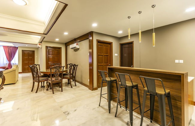 The Forum Condominium by Brassalova 53 - Foto 2