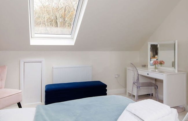 Serene Riverside 6BR Luxury Retreat in Curdridge - Photo 39