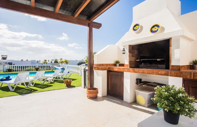 Beautiful 2 Bed Villa With Large Pool Casa Manana - Foto 25