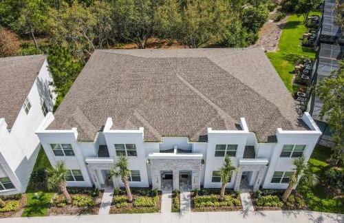 Trendy Thematic 3BR Townhouse with Private Pool - Foto 40