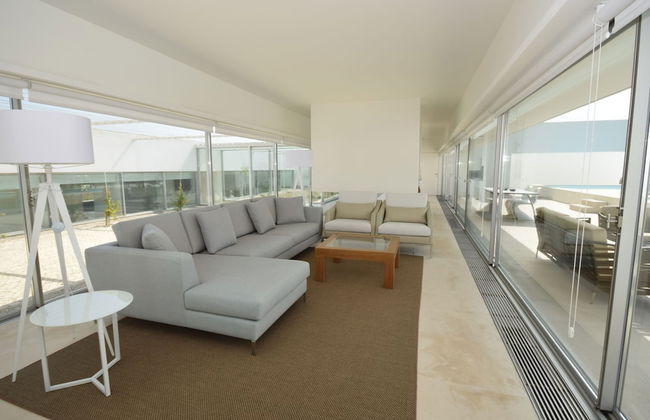 Morden Archictectural Villa In Lisbon - Foto 13