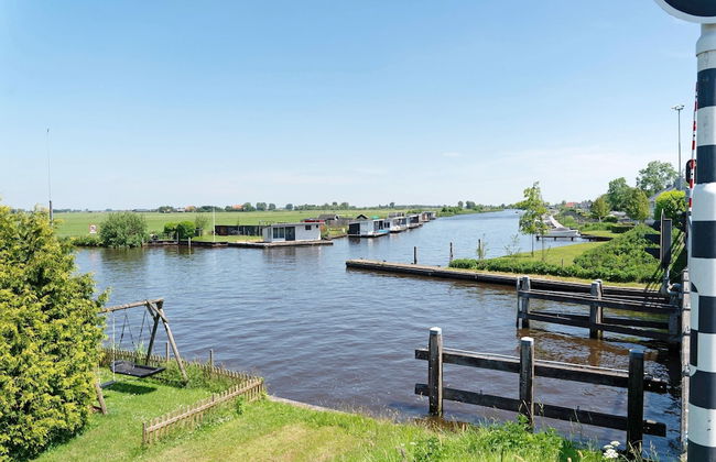 Family House in Grou Near Water Sports - Foto 32