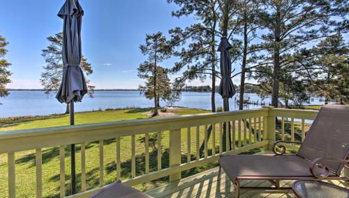 Riverfront New Bern House Gourmet Kitchen and View! - Foto 1