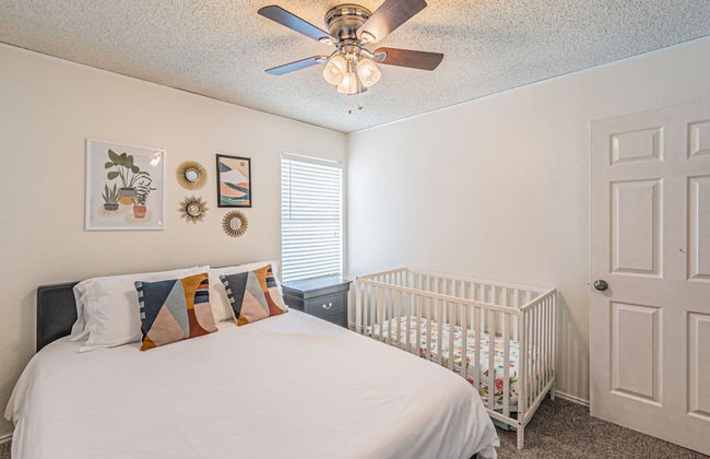 Lux 3-br Garage Gated Yard by The Star Frisco - Foto 40