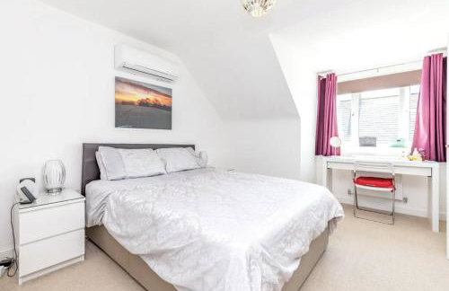 Modern 4 Bedroom House in Buckingham - Foto 3