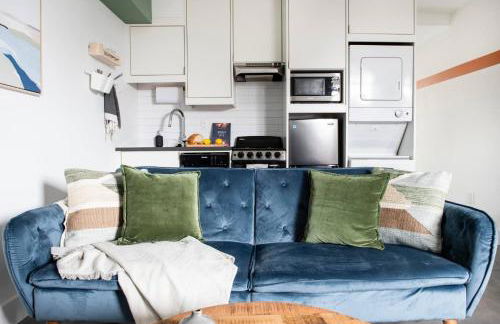 *NEW* The Audrey ~ Downtown | Rooftop Skyline View - Foto 12