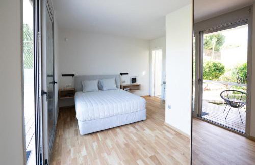 Studio Rio Unique Space With Garden and Garage - Photo 37