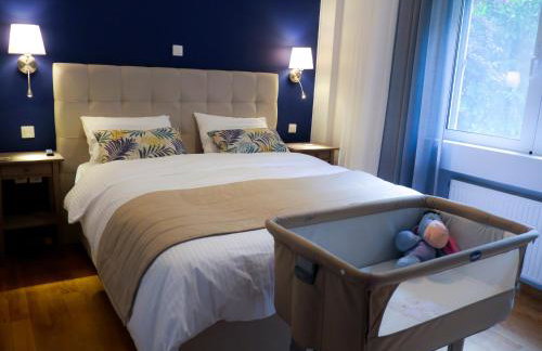 Garden Apartment next to the Mall -Private Parking - Photo 1