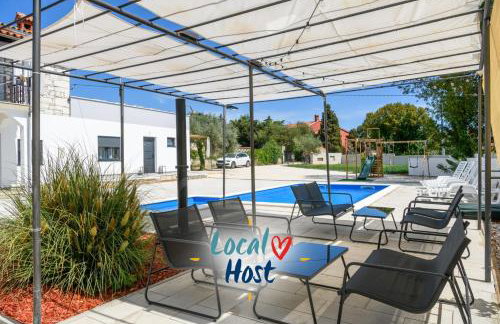 Summer House Nina - Photo 1