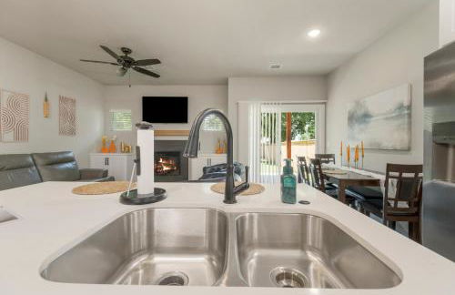 The Rose Retreat - Walk to the Broken Arrow Rose District - Foto 8