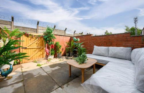 SLUXE Properties 4mins to Etihad Stadium and Coop live - Foto 32