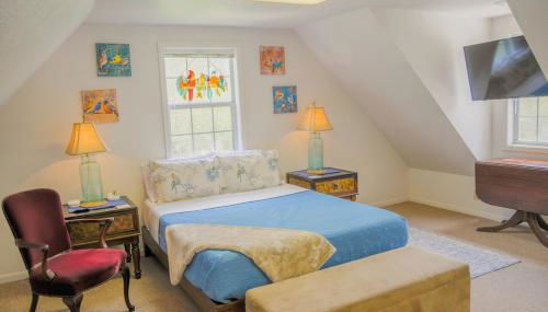 Robin's Nest- Private Suite on Elegant Grounds - Foto 1