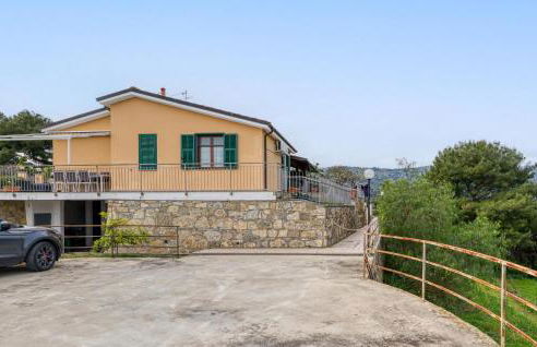 Nice Home In San Lorenzo Al Mare - Photo 37