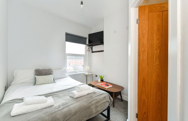 Long Eaton Modern 4bed House - Foto 17