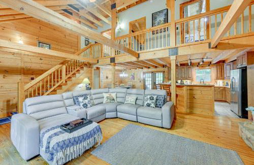 Scenic Blue Ridge Cabin Rental with Resort Amenities - Foto 1