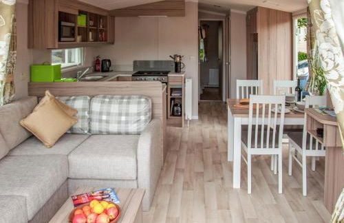 Number 110 - Photo 3