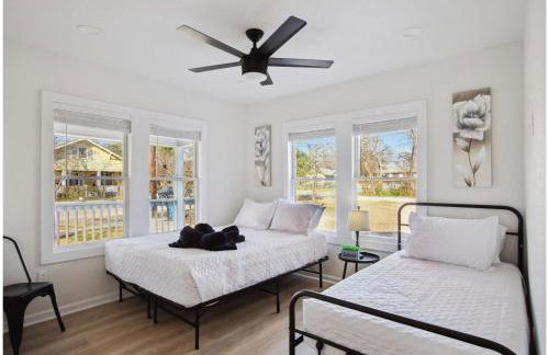 Stylish Spacious Comfort 4BR3BA Downtown Gem - Foto 13