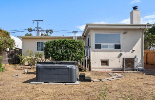 NEW Cozy Modern Home with Hot Tub and Ocean Views - Foto 32