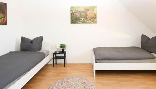 Spacious Apartment with Balcony & WiFi - Foto 2