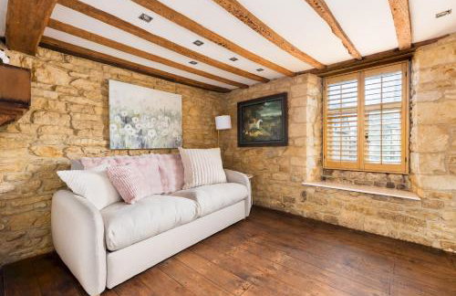 Wold House 18th century Cottage Barn - Pass the Keys - Photo 14