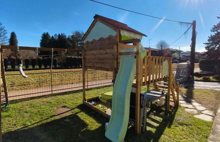 Family 3-Bedroom Apartment near MXP & Lake Maggiore - Parking - Foto 45