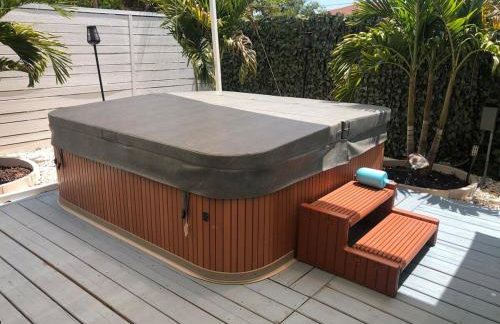 St Pete Modern Retro Oasis - Foto 41