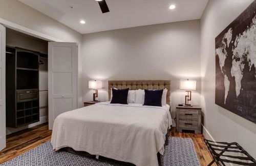 Large 3 bedroom 3 and a half Bath Downtown Condo - Foto 18