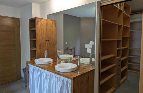 Maison élégante avec piscine privative, jardin clos et animaux admis - FR-1-653-279 - Foto 27