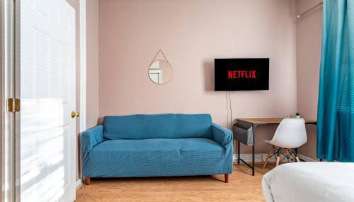 City Outside Serenity Inside: 2B1B NYC - 40 Min - Photo 5, Other