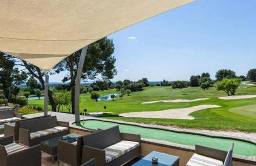 Appartement au coeur du Golf de Saumane - Photo 2