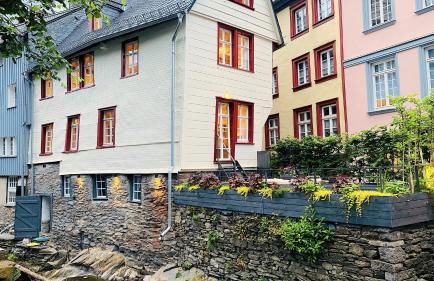 Monschau-Auszeit: Historisch wohnen direkt am Bach - Foto 4