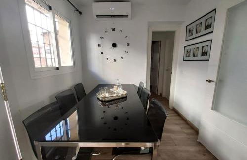 Málaga casa grande familiar - Photo 16