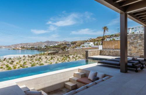 Bonzoe Suites & Villas - Photo 33