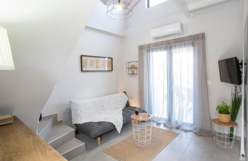 The Lefkadian collection G and N - Photo 2