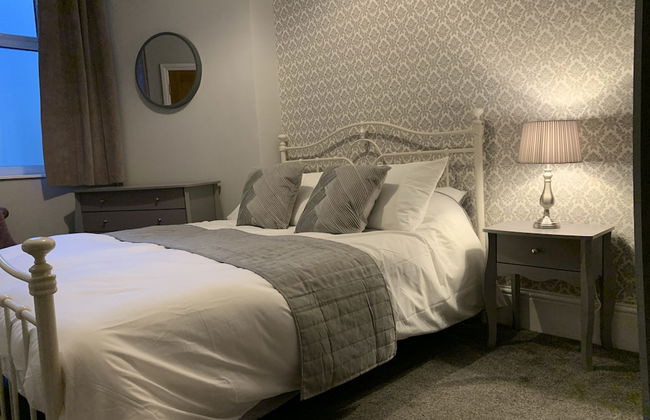 Sea View Apartment in Barmouth - Photo 5