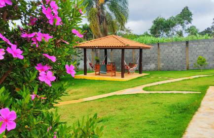 Chácara com piscina e amplo espaço gourmet à sete min da famosa estrada do roteiro do vinho - Foto 2