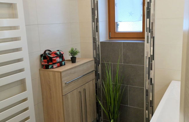 Holiday Home in Rennweg Near Ski Slopes - Photo 16