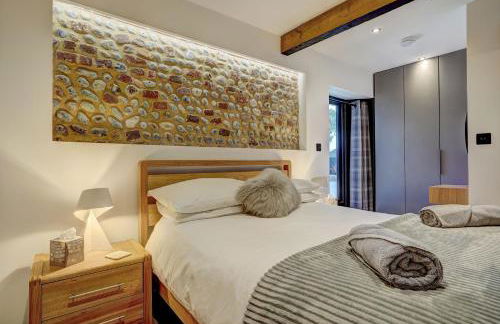 Hall Farm Barn by Winterton Cottages - Photo 11