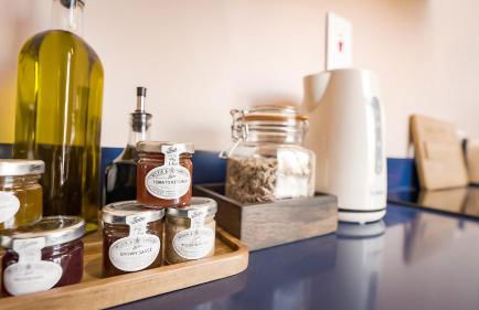 Burlington Mansions - Stunning Coastal Apartment - Photo 23