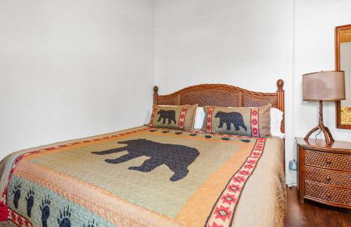 Tipsy Grizzly Cabin - - Foto 12