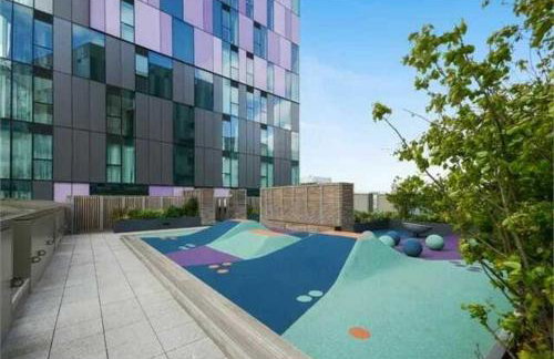 Stylish 1BDR Flat with 24hr Concierge East Croydon - Foto 39