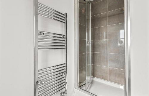 Large Family House with free parking - 3 bedrooms 6 beds - Foto 15