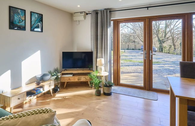 Host Stay Willow Barn - Photo 7