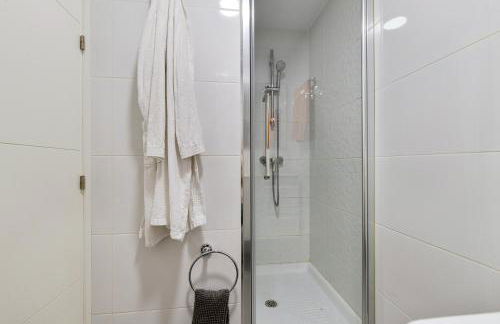 Espectacular Apartamento con Piscina - Foto 17