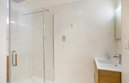 L'Air - Elégant 2 chambres avec loggia dans résidence de haut standing - Foto 13